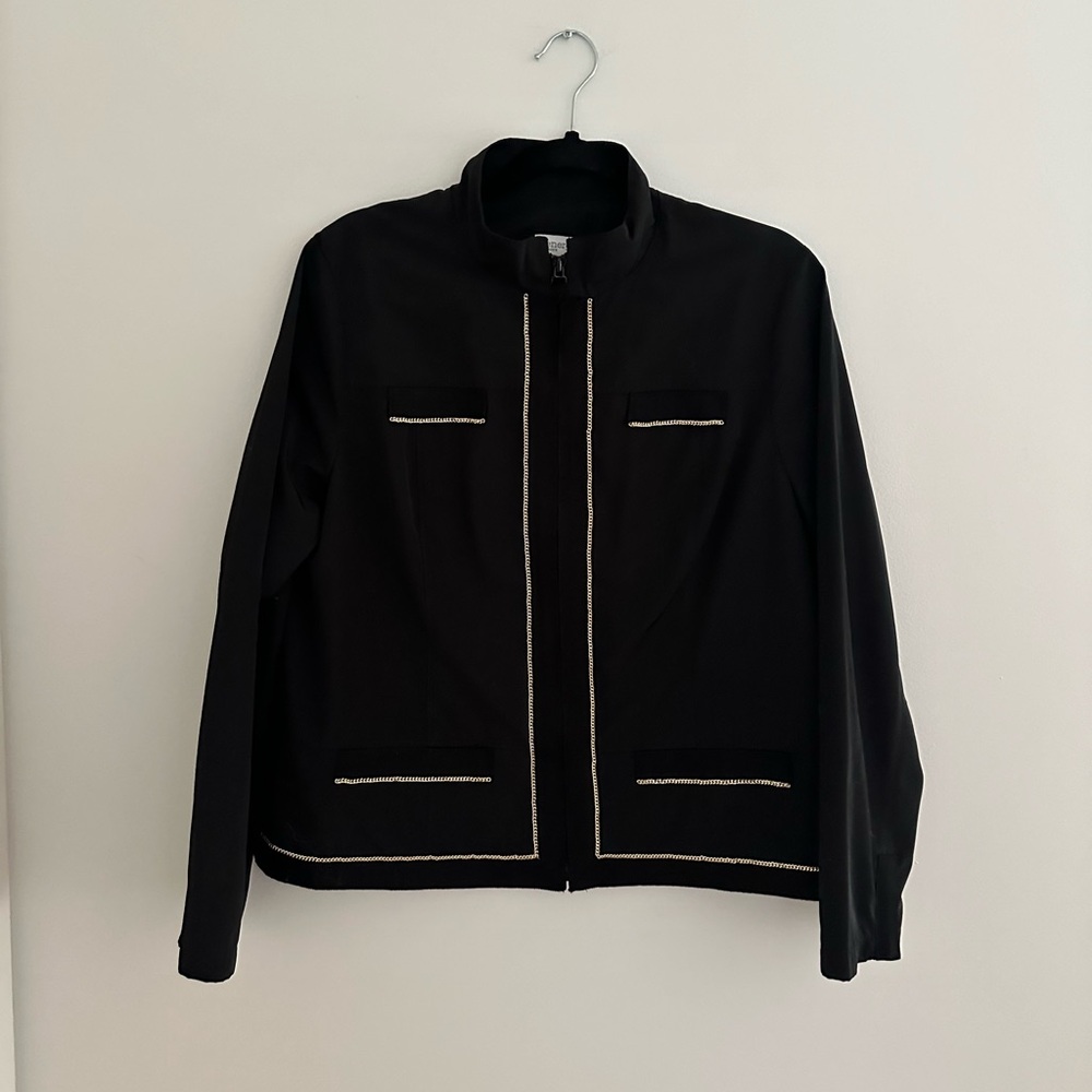 Chico’s Zenergy Lightweight Black Zip Up Windbreaker Jacket Women’s Size 2